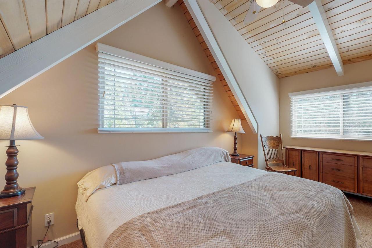 Villa Dancing Bear Chalet à Lake Arrowhead Extérieur photo